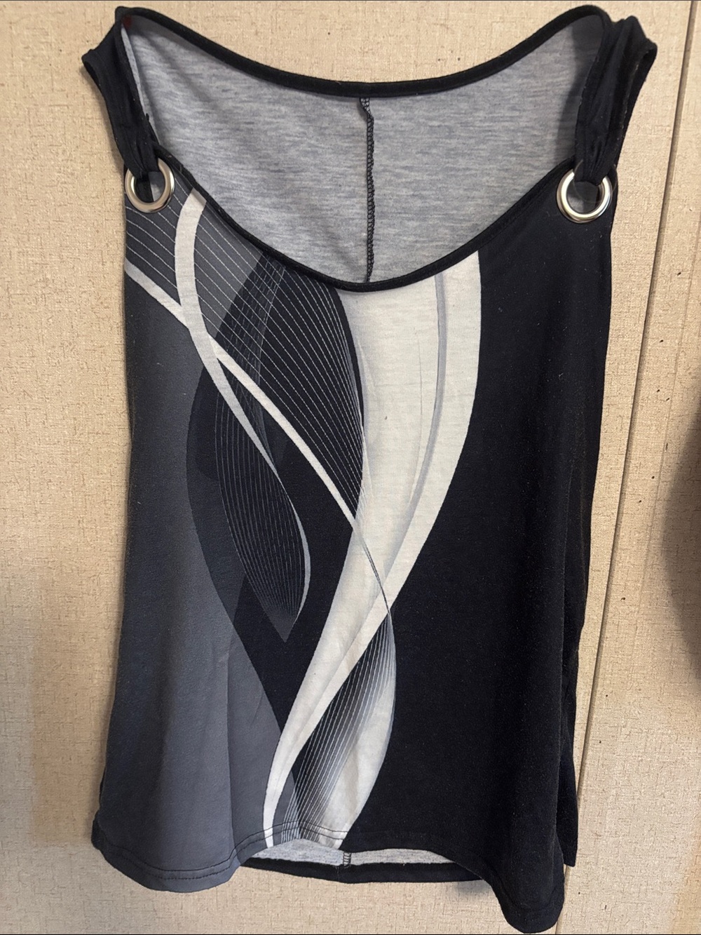 Black & Gray Abstract Print Grommet Tank